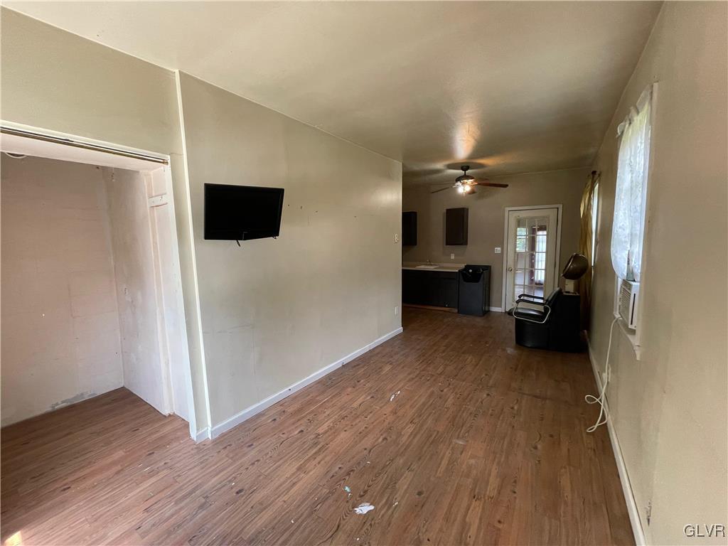 3162 Rte 212 Hellertown, PA 18055 - Photo 18 of 29 Gallery Image 18
