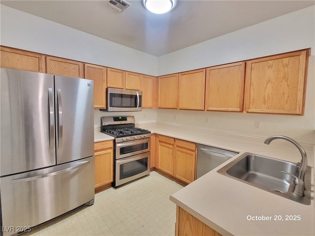 1004 Duckhorn Court, Unit 104 Las Vegas, NV 89144 - Photo 5 of 20