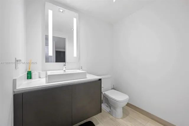 $845,000 | 1451 Brickell Avenue, Unit 1106, Miami, FL 33131