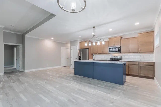 $369,900 | 3103 Fehme Court, Evansville, IN 47725