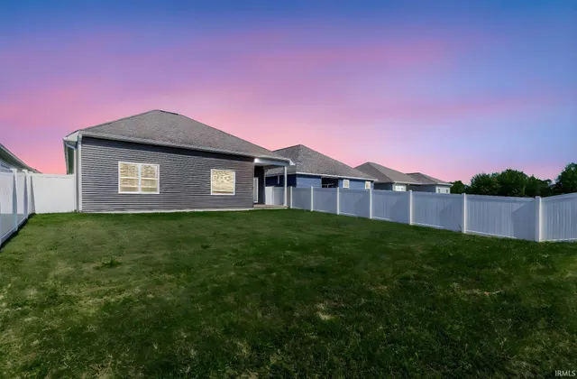 $369,900 | 3103 Fehme Court, Evansville, IN 47725