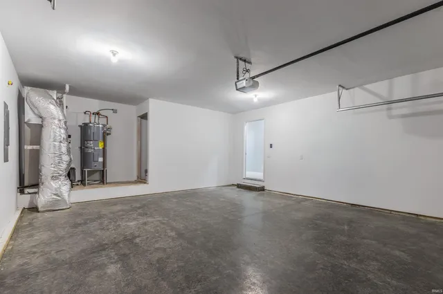 $369,900 | 3103 Fehme Court, Evansville, IN 47725