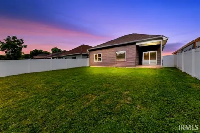 $369,900 | 3103 Fehme Court, Evansville, IN 47725