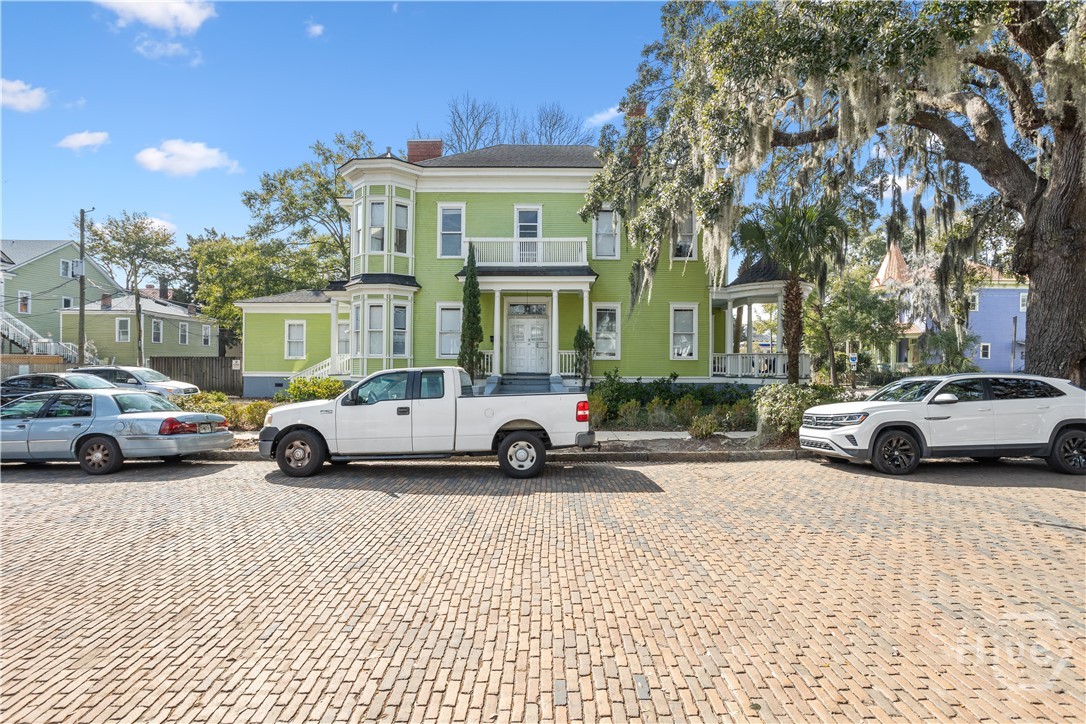 21 West 36th Street Savannah, GA 31401 - Photo 2 of 38