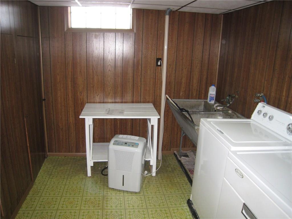 563 Engle Road Ohioville, PA 15052 - Photo 13 of 25 Laundry Room