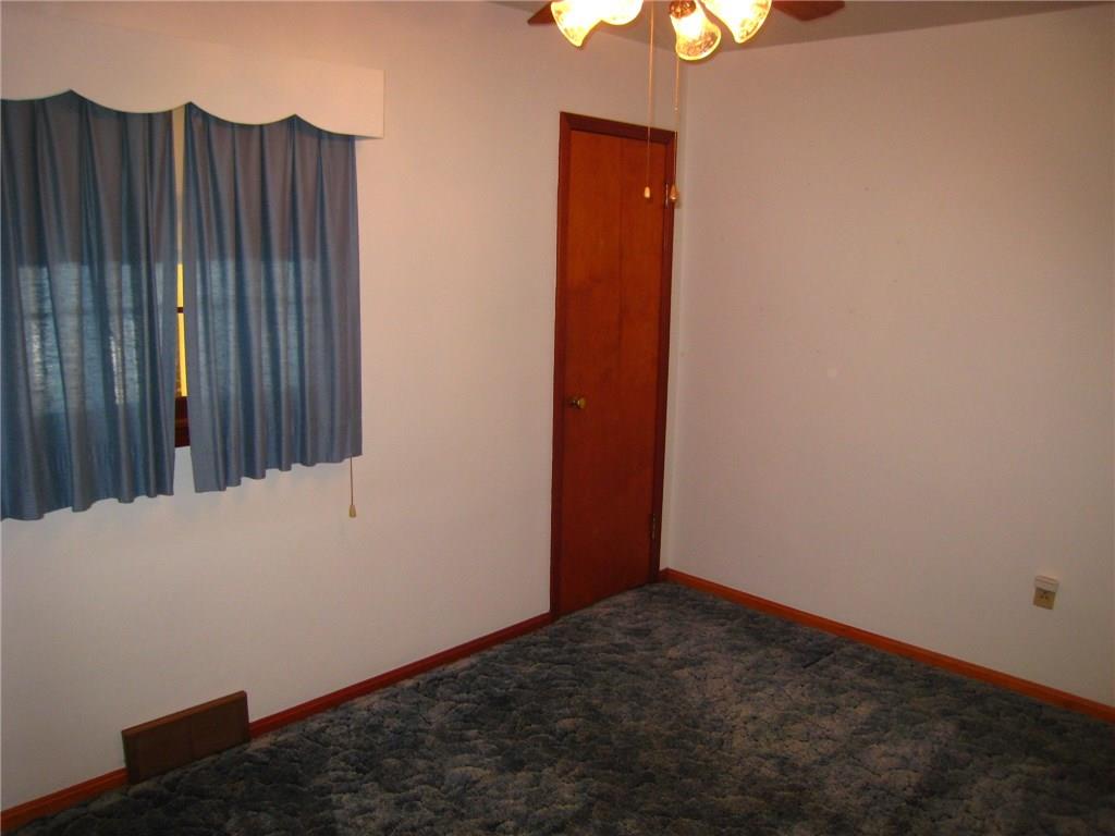 563 Engle Road Ohioville, PA 15052 - Photo 9 of 25 3rd Bedroom
