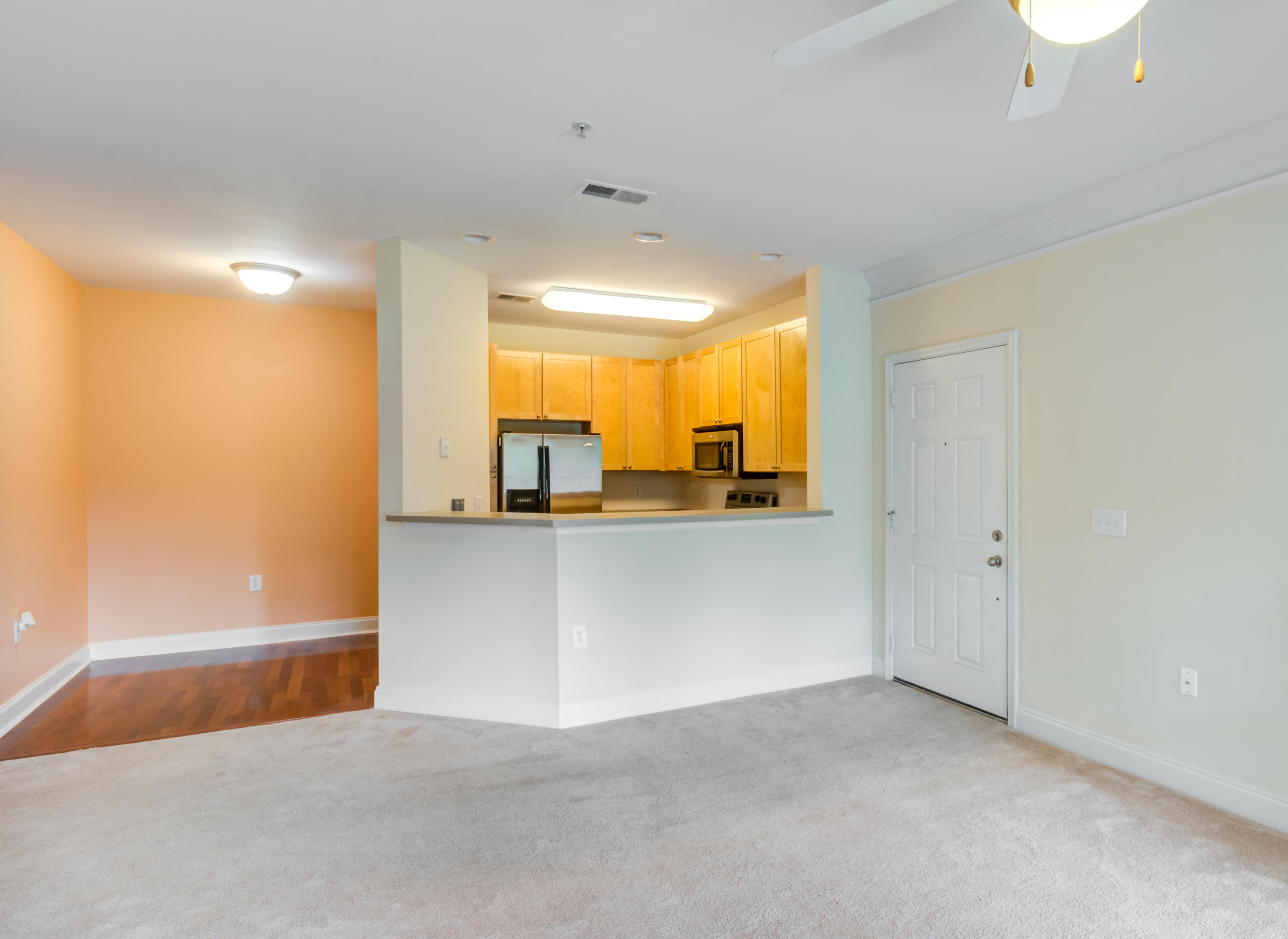 1114 Basildon Road Mount Pleasant, SC 29466 - Photo 14 of 29 Kitchen And Dining Room