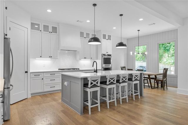 $1,615,000 | 2425 Oostanaula Drive Northeast, Brookhaven, GA 30319