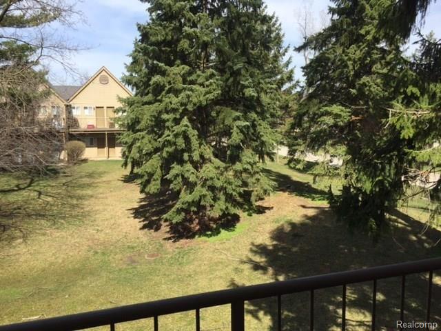 27971 Rollcrest Road, Unit 10 Farmington, MI 48334 - Photo 13 of 13
