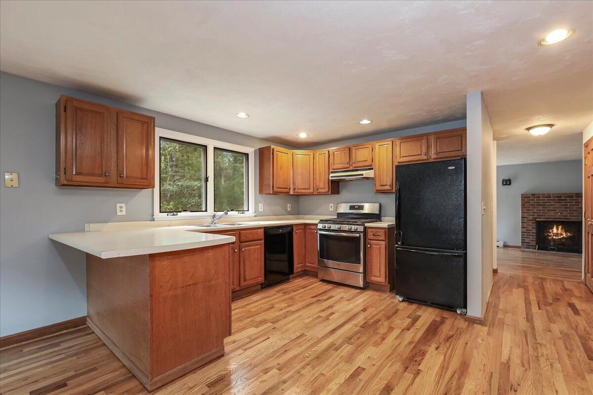 31 Tecumseh Road Sagamore Beach, MA 02562 - Photo 12 of 31 31TecumsehRdSagamoreBeachMA02562-012