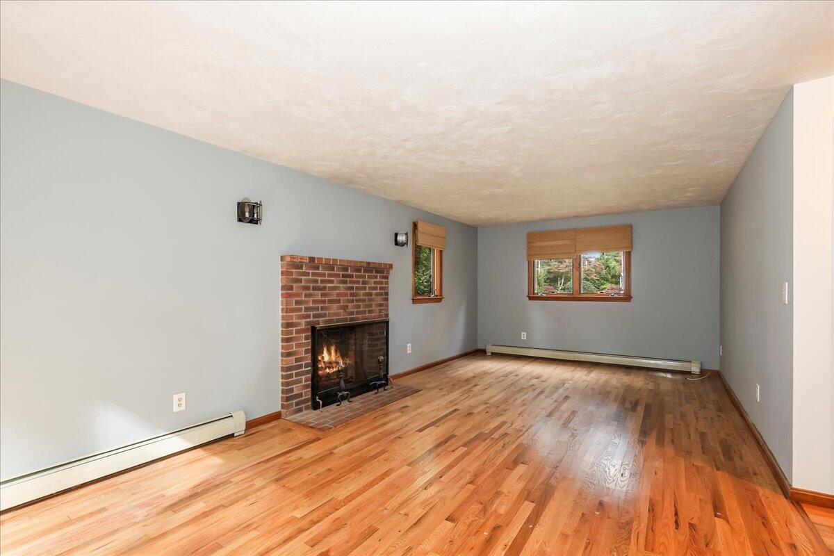 31 Tecumseh Road Sagamore Beach, MA 02562 - Photo 14 of 31 31TecumsehRdSagamoreBeachMA02562-014
