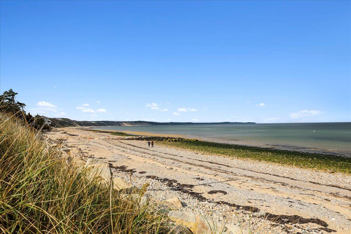 31 Tecumseh Road Sagamore Beach, MA 02562 - Photo 27 of 31 31TecumsehRdSagamoreBeachMA02562-033