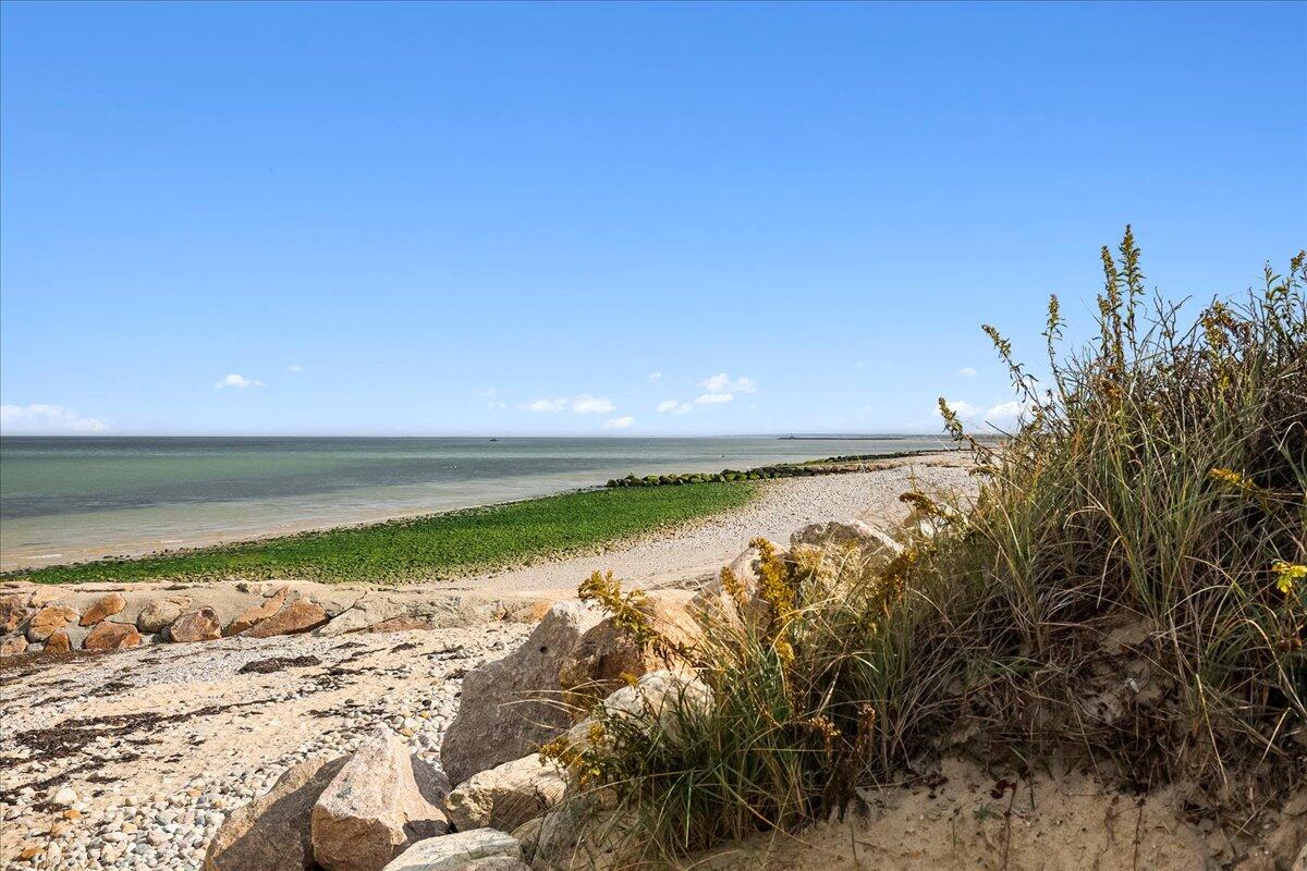31 Tecumseh Road Sagamore Beach, MA 02562 - Photo 28 of 31 31TecumsehRdSagamoreBeachMA02562-034