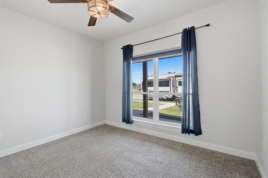 107 Beechcraft Road Abilene, TX 79602 - Photo 18 of 40