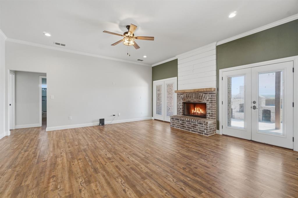 107 Beechcraft Road Abilene, TX 79602 - Photo 4 of 40