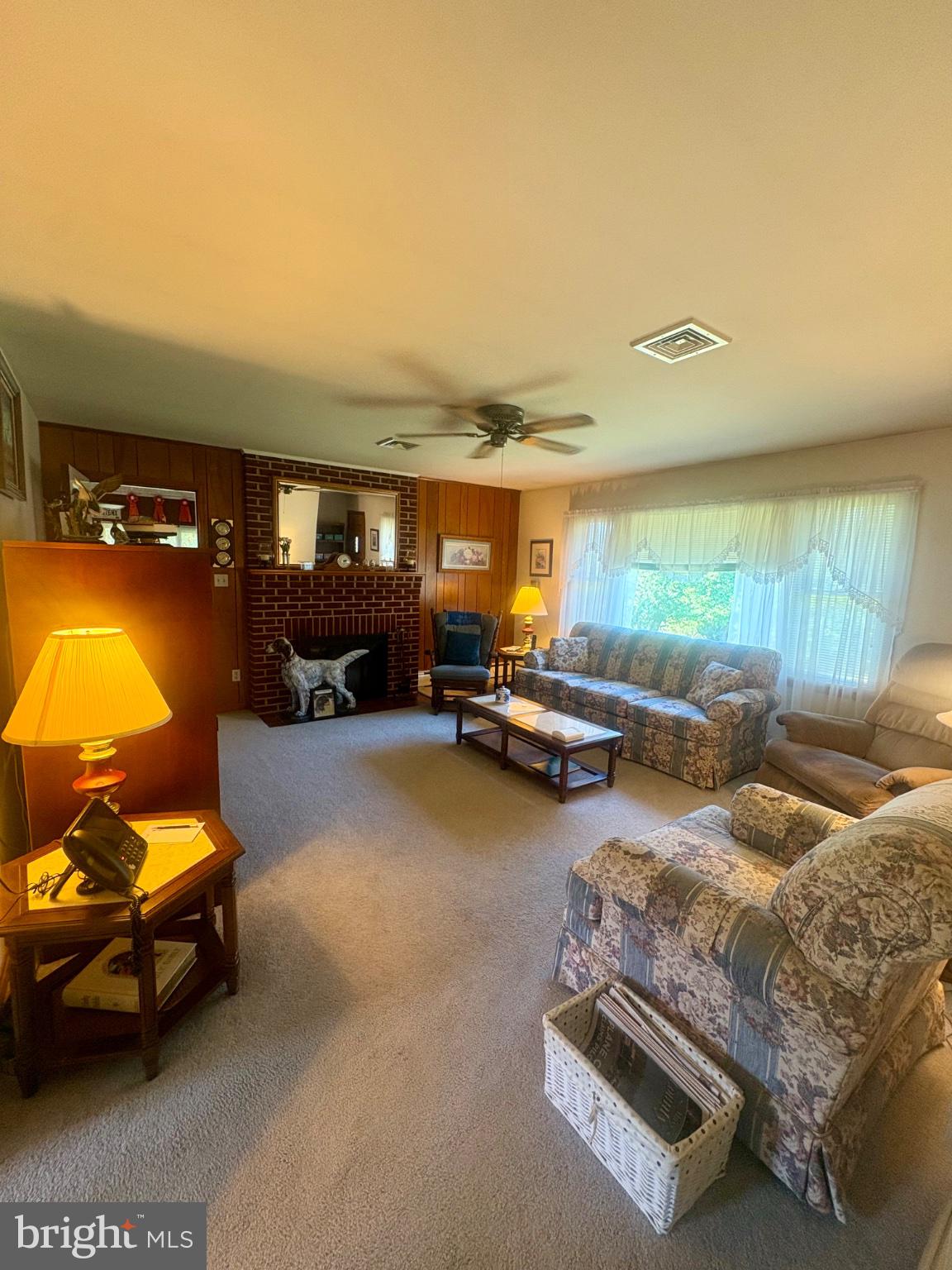 44567 Three Coves Road Hollywood, MD 20636 - Photo 9 of 41 Living room