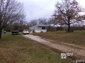 $235,000 | 265 Greenbriar Road, Leasburg, MO 65535