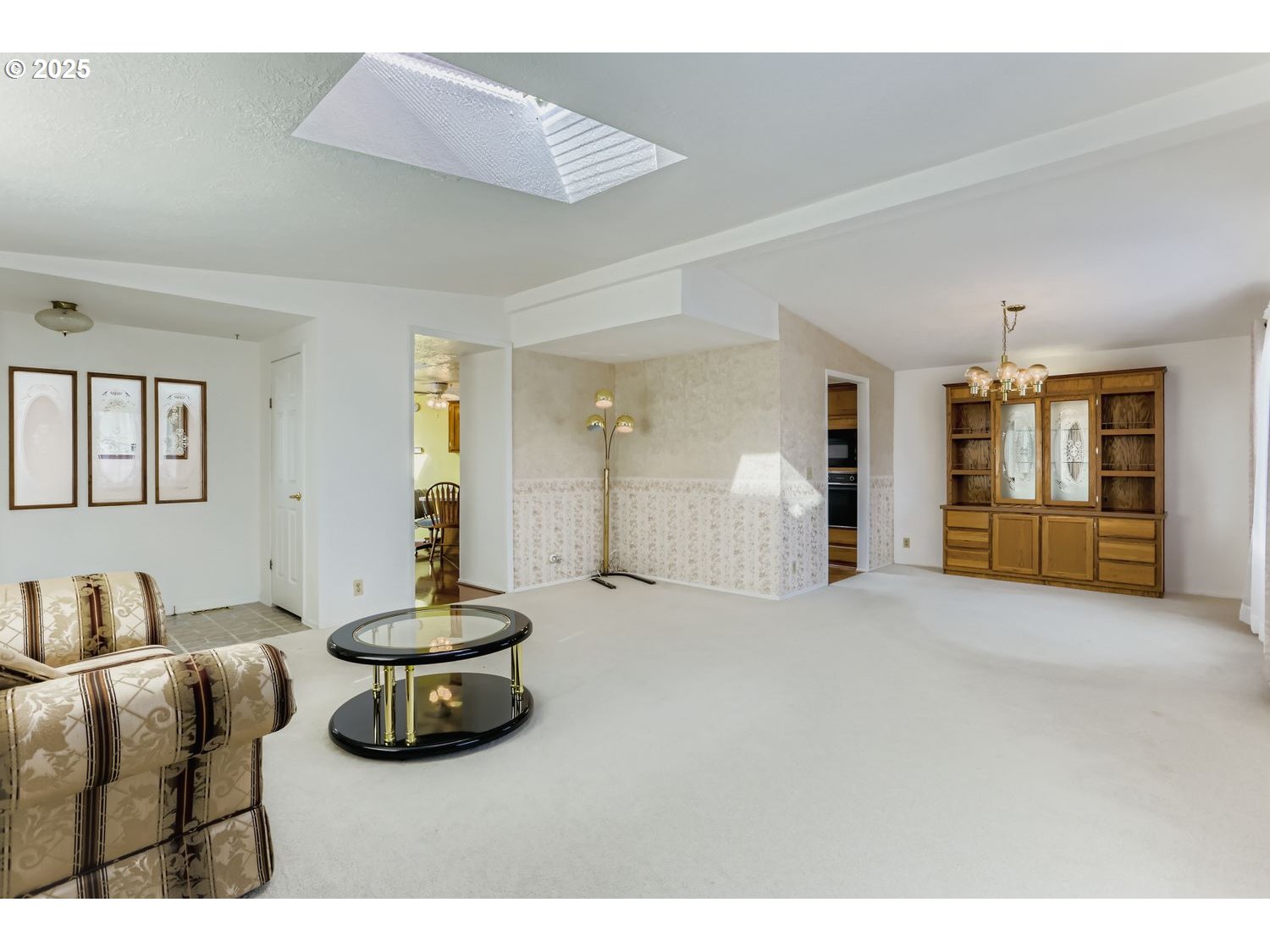 1504 Frontier Circle Forest Grove, OR 97116 - Photo 6 of 27 a living room with furniture and a fireplace