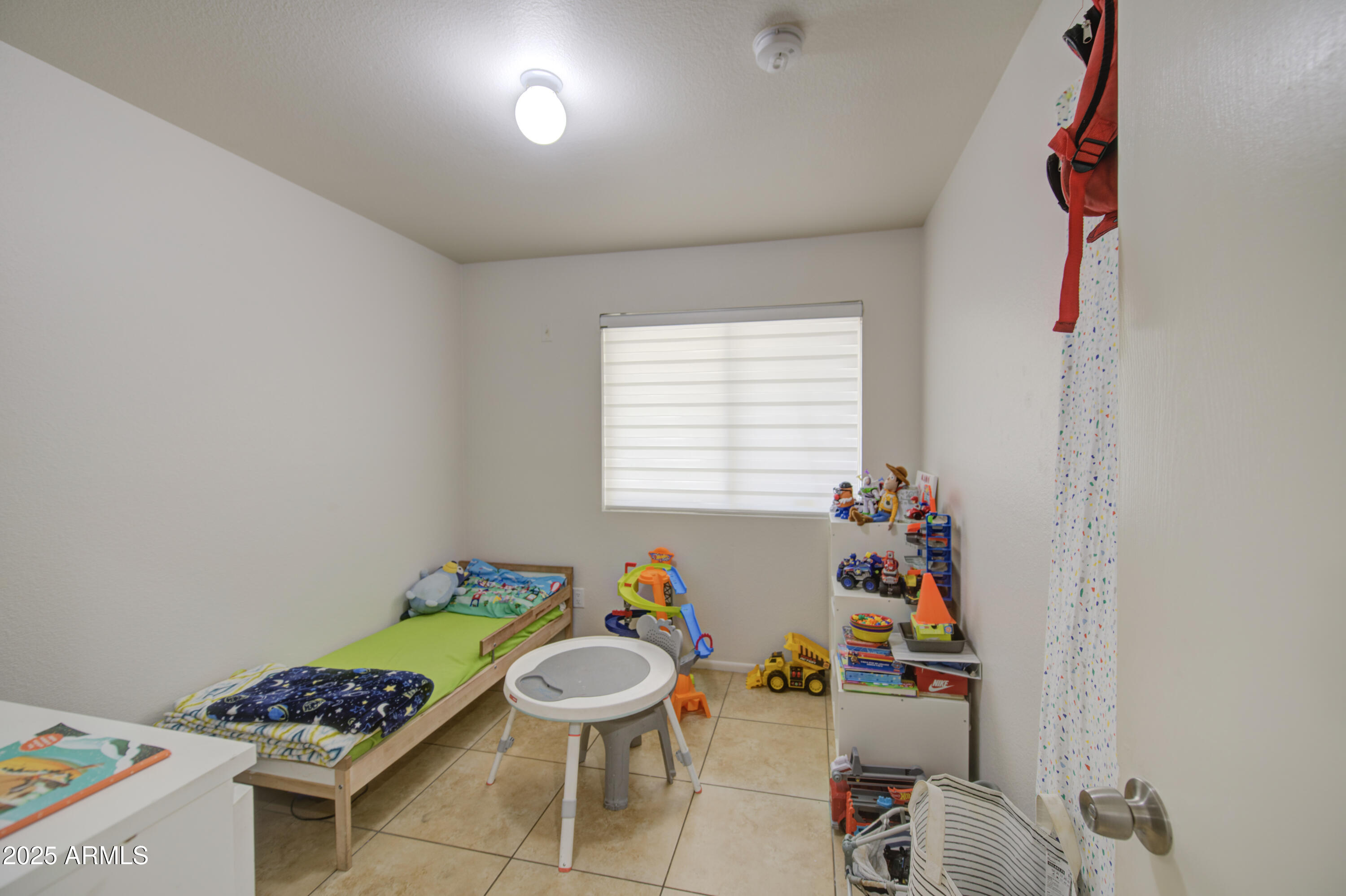 4534 North 84th Avenue Phoenix, AZ 85037 - Photo 32 of 41 Bedroom 5-pic 1