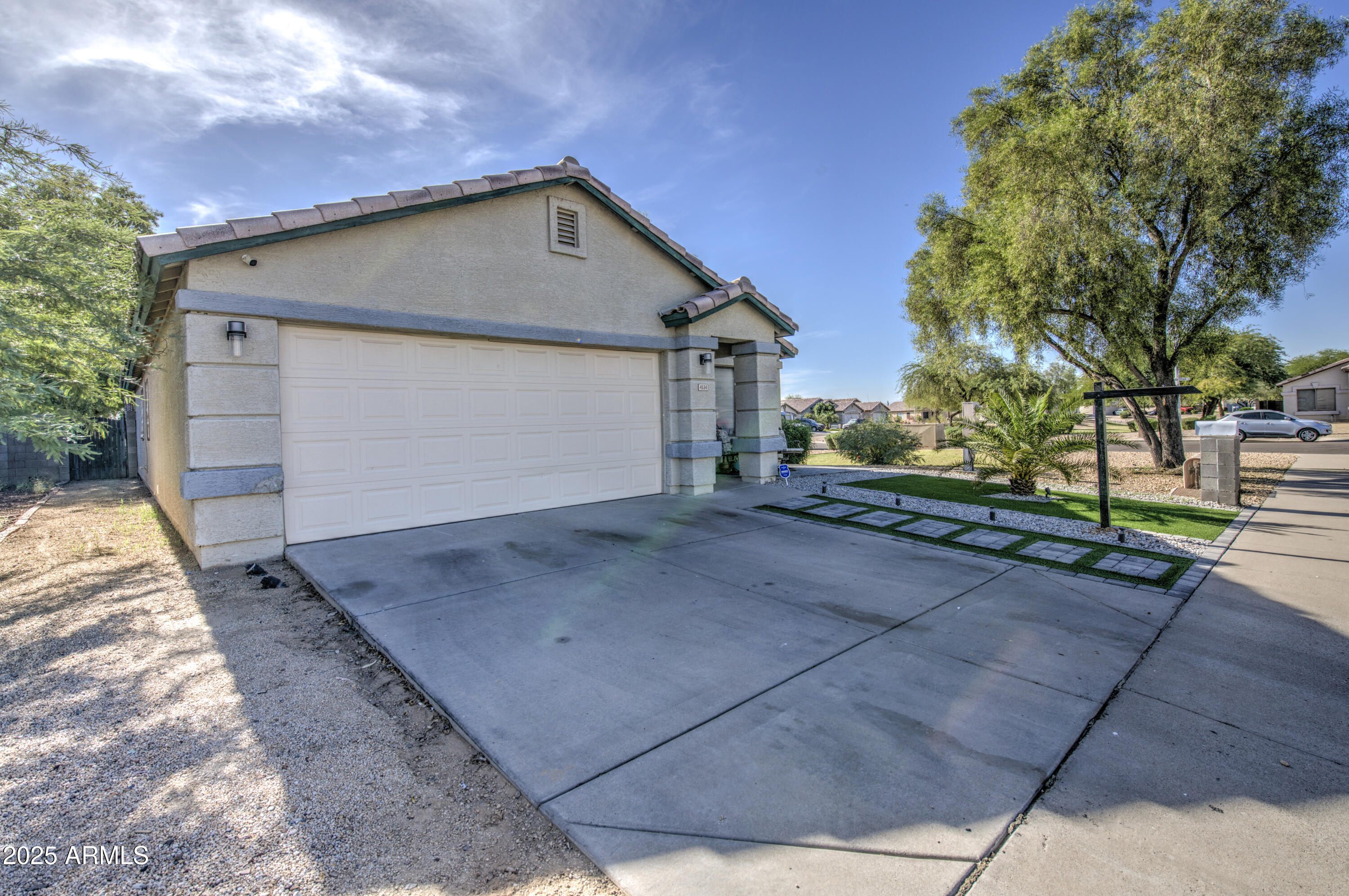 4534 North 84th Avenue Phoenix, AZ 85037 - Photo 5 of 41 Front 5