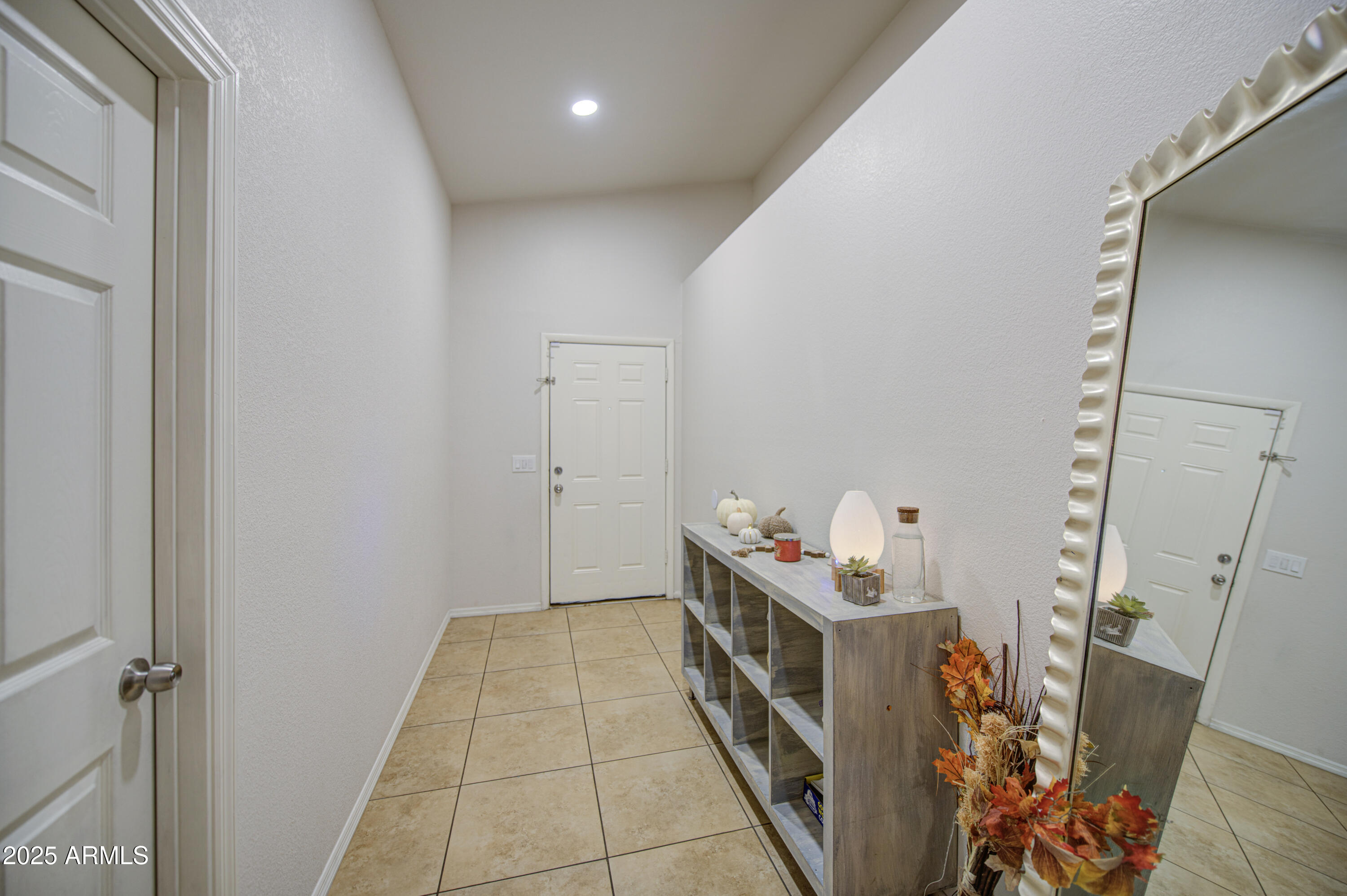 4534 North 84th Avenue Phoenix, AZ 85037 - Photo 6 of 41 Entry