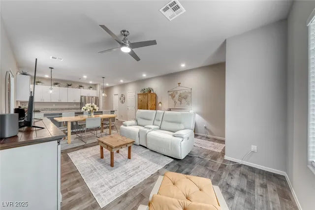 $329,900 | 7529 Garnet Moon Street, North Las Vegas, NV 89084