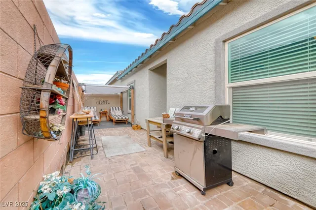 $329,900 | 7529 Garnet Moon Street, North Las Vegas, NV 89084