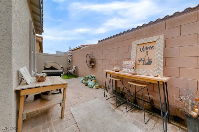 $329,900 | 7529 Garnet Moon Street, North Las Vegas, NV 89084