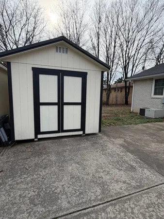 $1,325 | 141 Quita Circle, Unit B, Lebanon, TN 37087