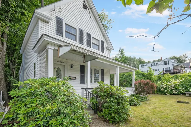 $175,000 | 13 2nd Street, Gorham, NH 03581