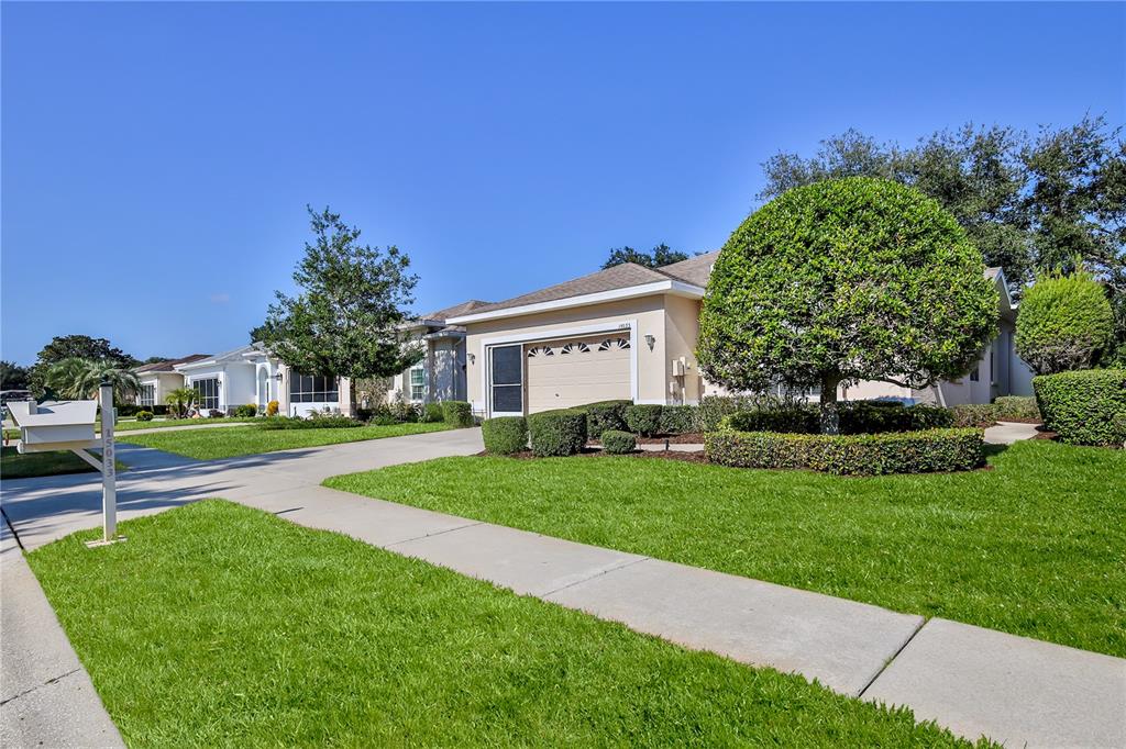 15033 Middle Fairway Drive Spring Hill, FL 34609 - Photo 7 of 57