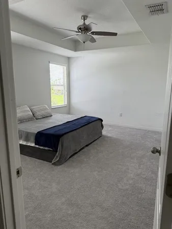 $2,900 | 1966 Hawks View Drive, Ruskin, FL 33570