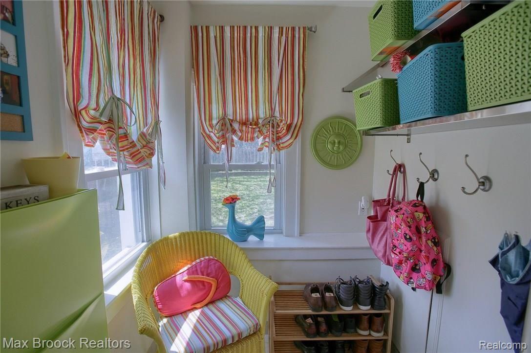 175 North Adams Road Birmingham, MI 48009 - Photo 17 of 37 Mud_Room.jpg