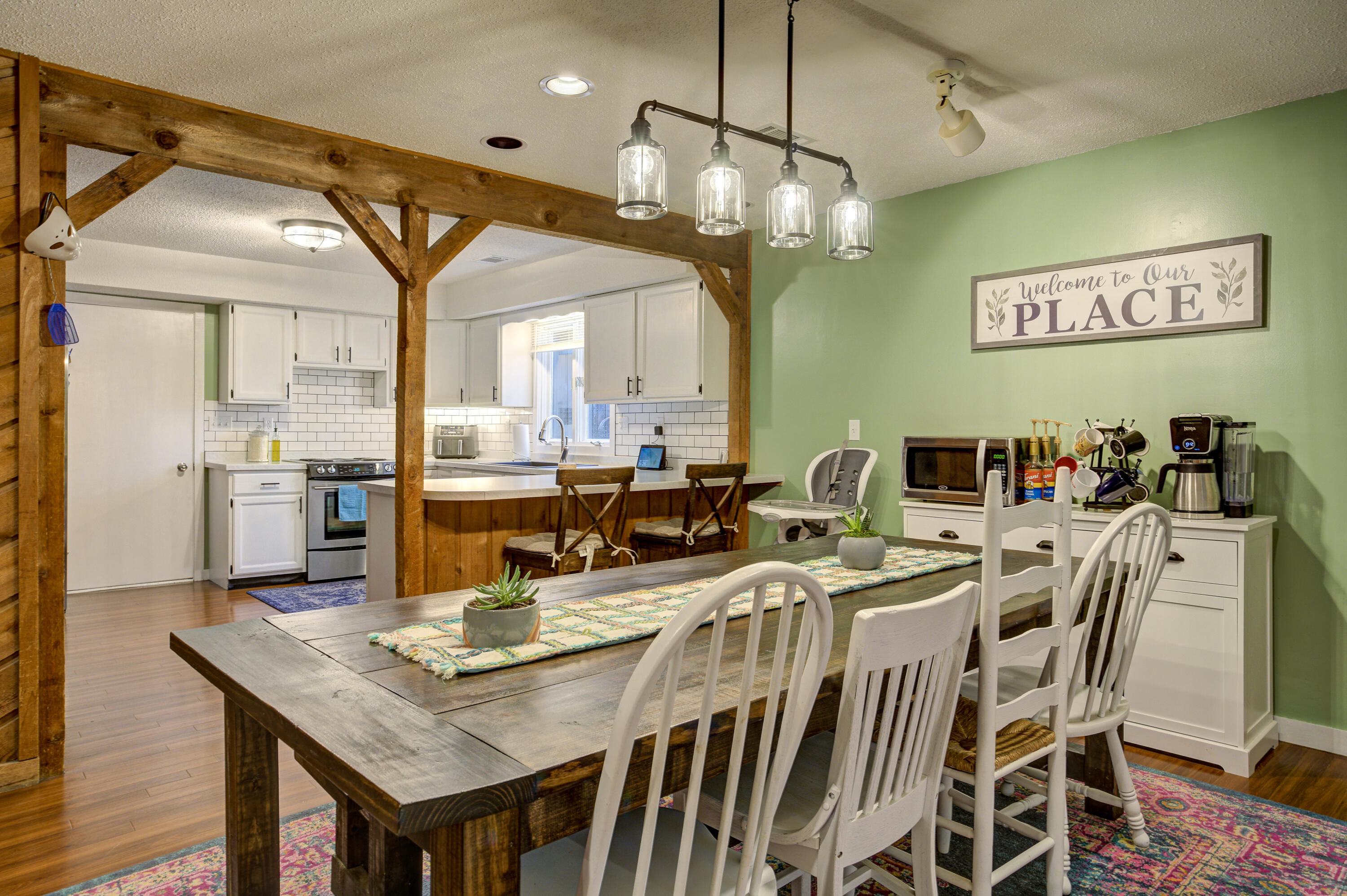 129 Foxport Road Kingsport, TN 37664 - Photo 11 of 28 dining and kitchen