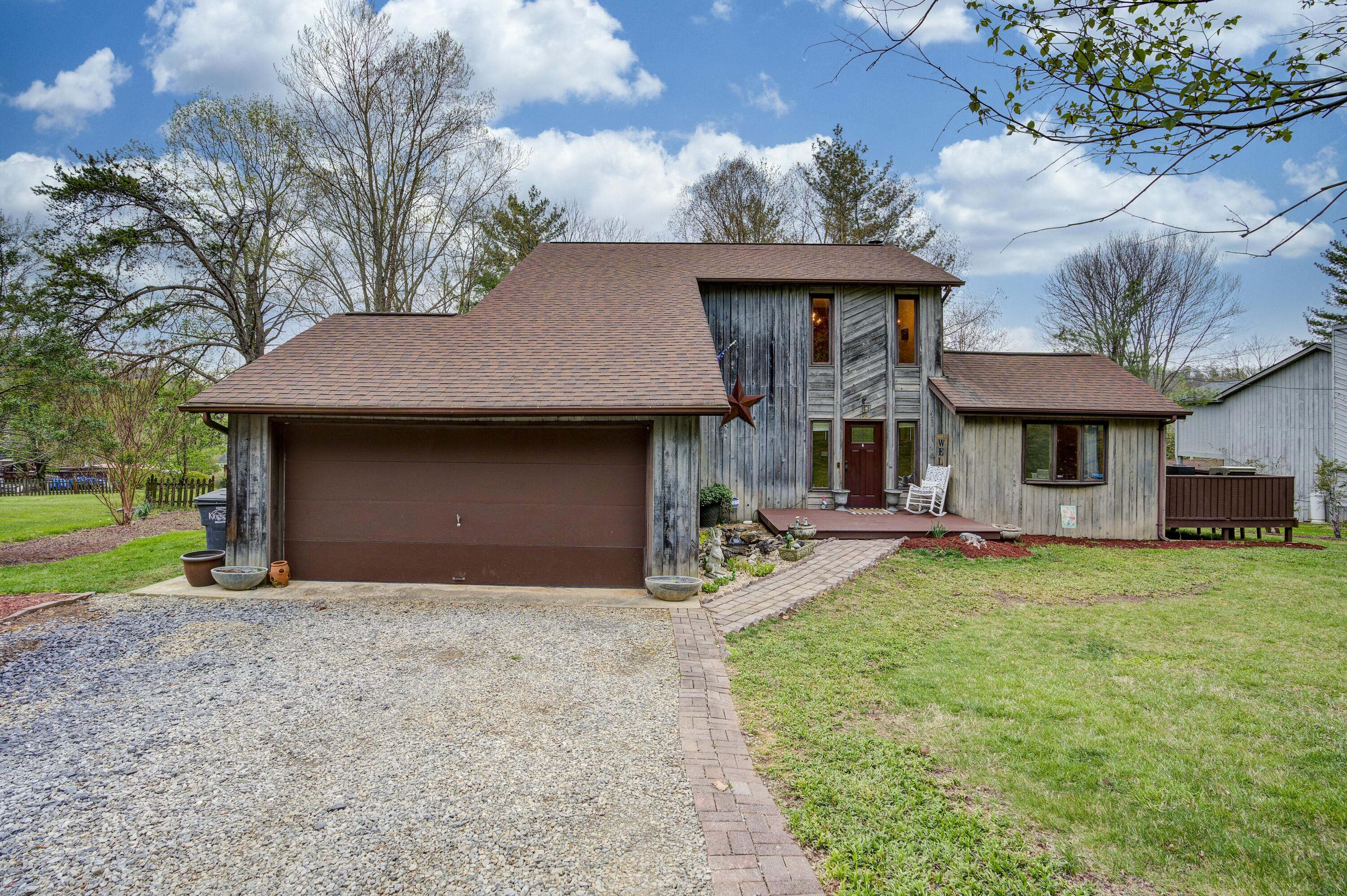 129 Foxport Road Kingsport, TN 37664 - Photo 2 of 28 foxport front 2
