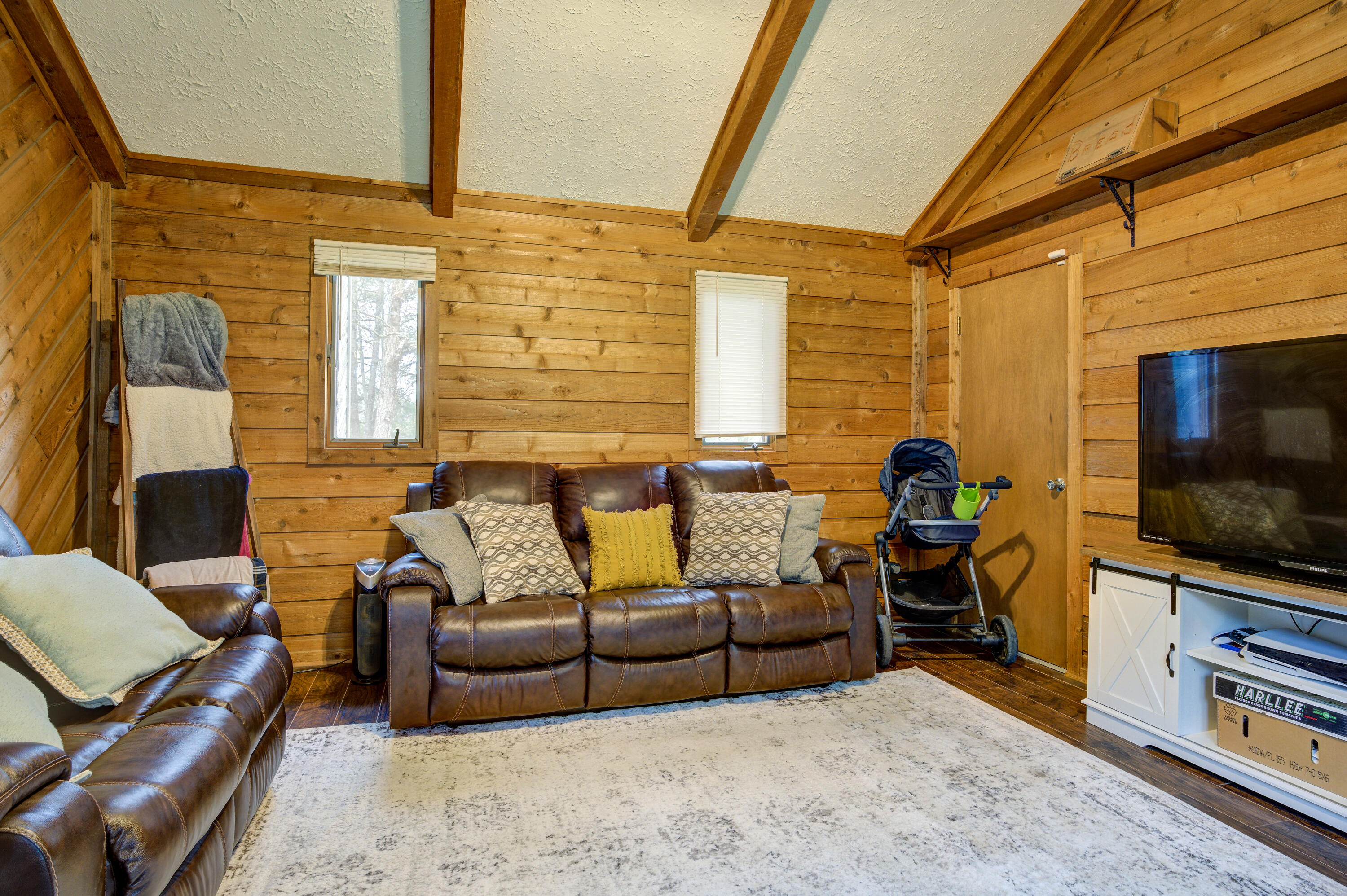 129 Foxport Road Kingsport, TN 37664 - Photo 6 of 28 den