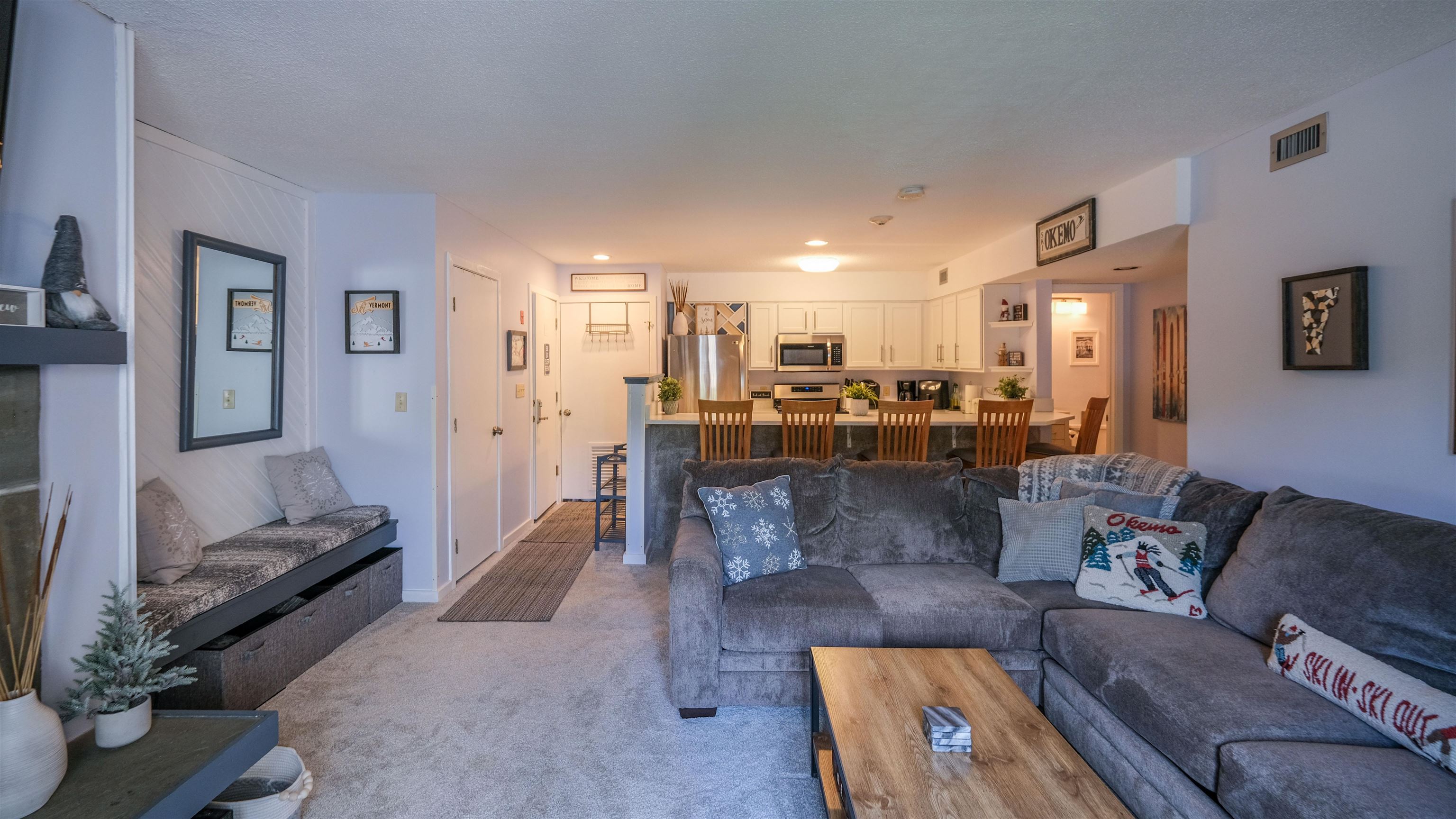 318 Mountain Road, Unit A302 Ludlow, VT 05149 - Photo 8 of 39