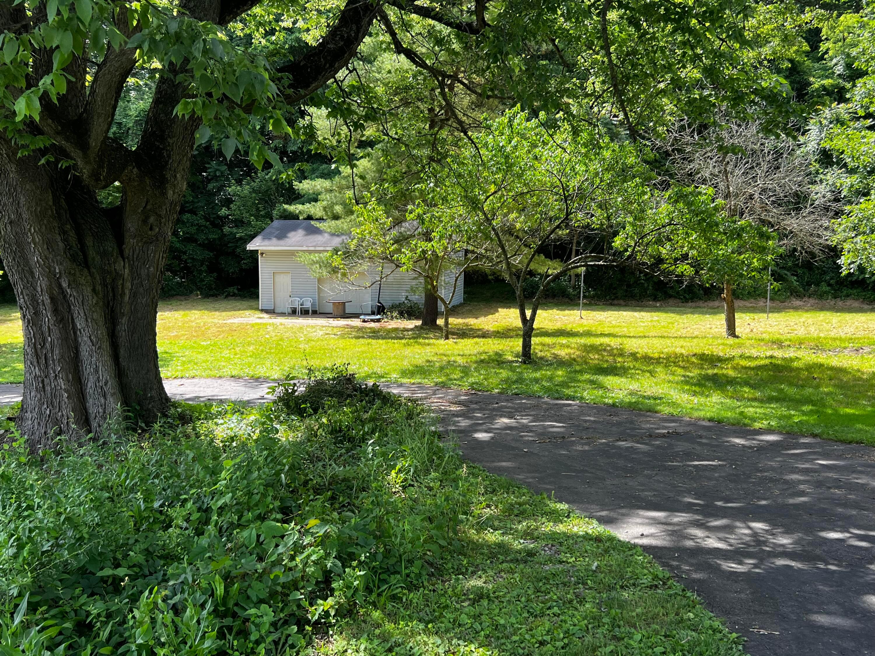7271 Crooks Road Southwest Lancaster, OH 43130 - Photo 19 of 19 IMG_0484