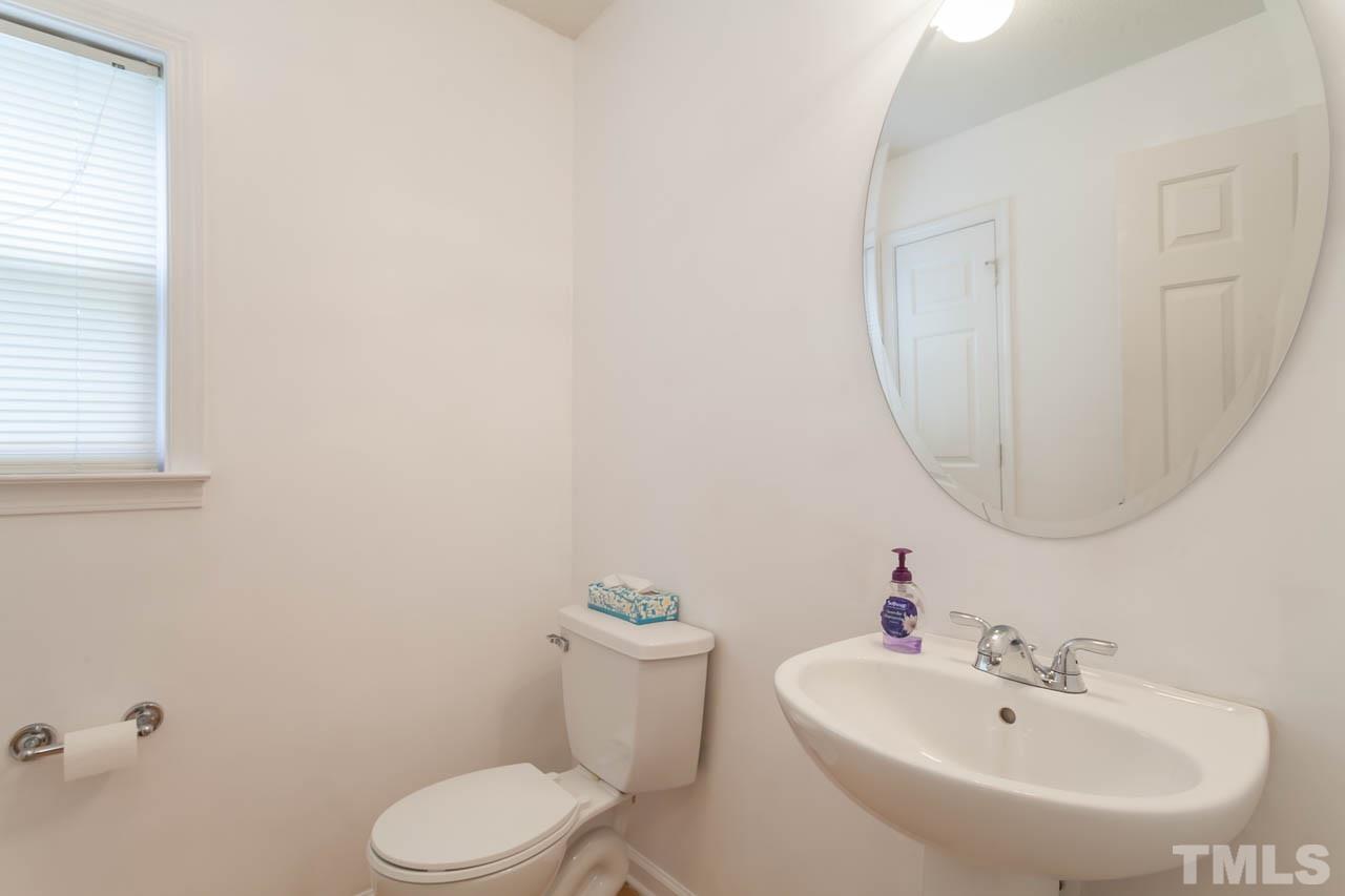 8114 Cohosh Court Raleigh, NC 27616 - Photo 12 of 25 Gallery Image 12