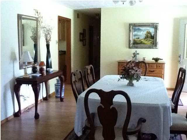 324 Cr 132a Raleigh Ms 39153 Raleigh, MS 39153 - Photo 6 of 12 Formal dining room