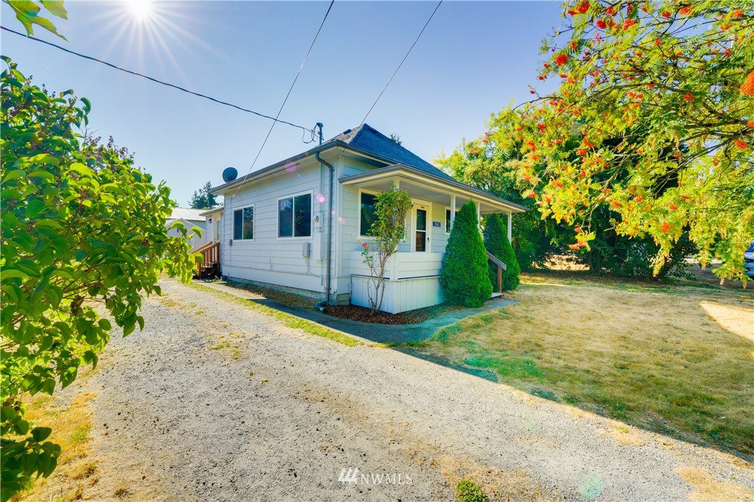 11063 Whistle Lake Road Anacortes, WA 98221 - Photo 2 of 28 Gallery Image 2
