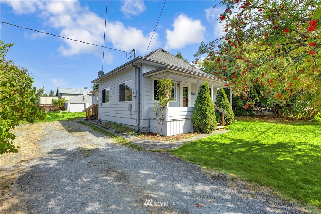 11063 Whistle Lake Road Anacortes, WA 98221 - Photo 9 of 28 Gallery Image 9