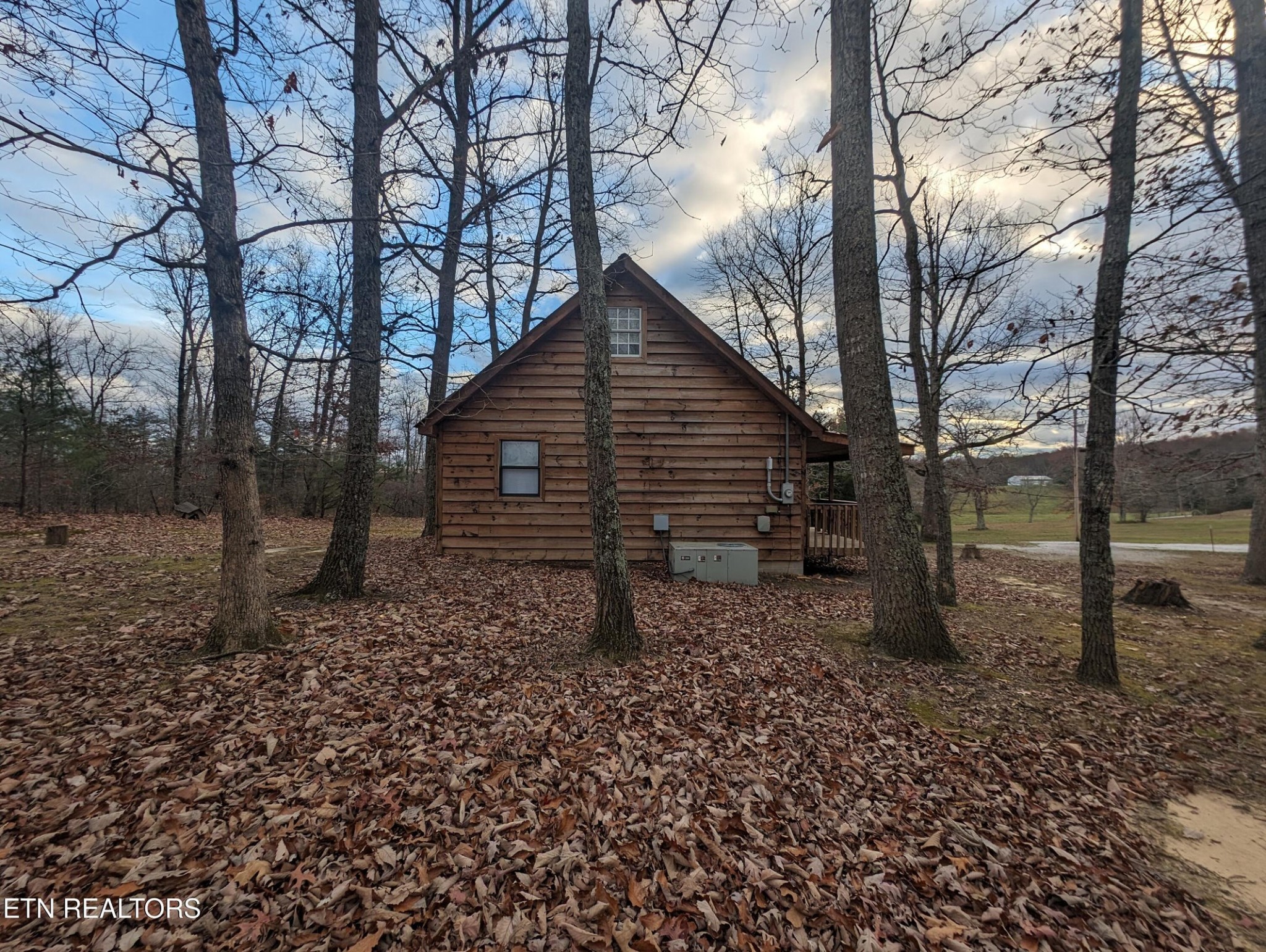 4385 Round Mountain Road Jamestown, TN 38556 - Photo 33 of 46 Gallery Image 33
