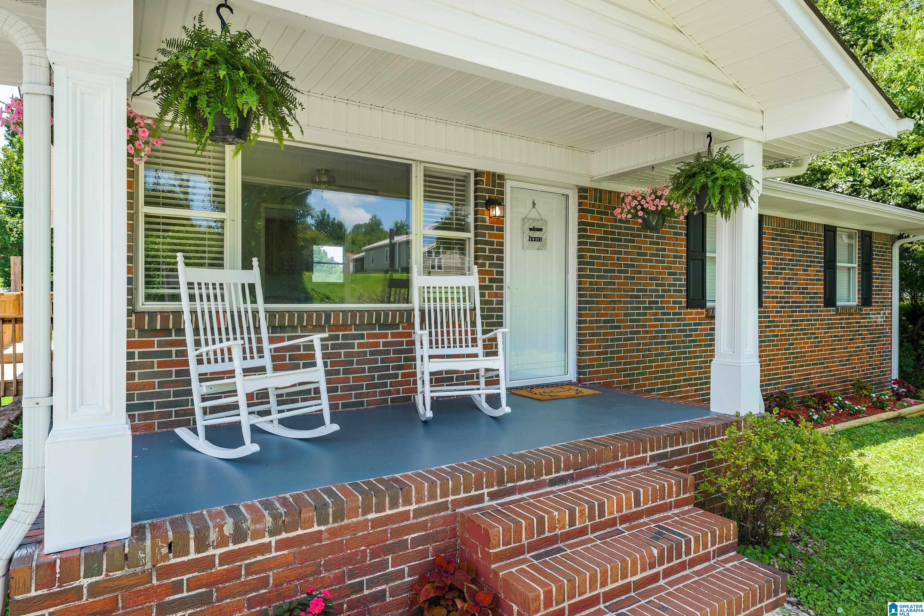 816 Whaley Road Fultondale, AL 35068 - Photo 2 of 26