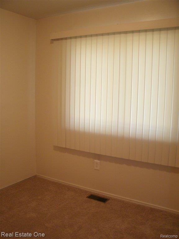 15722 Harrison Street Romulus, MI 48174 - Photo 12 of 17 11.JPG