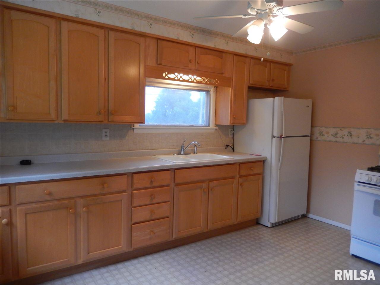 4391 Birmingham Road Plymouth, IL 62367 - Photo 7 of 24