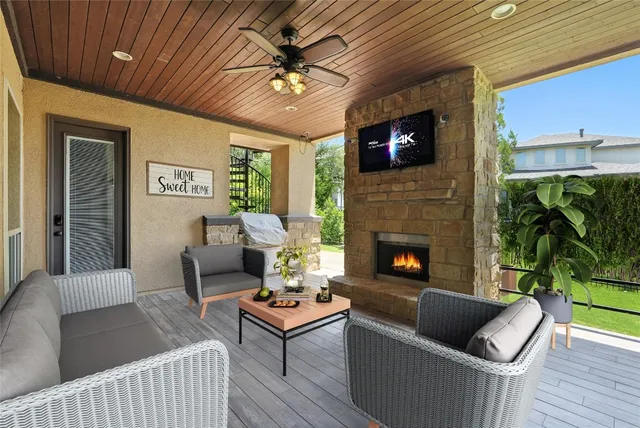 $1,112,000 | 15729 De Fortuna Drive, Bee Cave, TX 78738