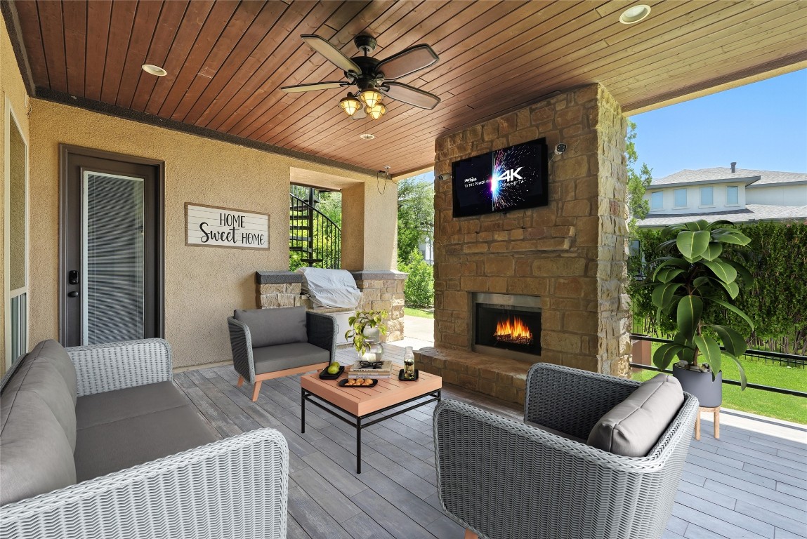 15729 De Fortuna Drive Bee Cave, TX 78738 - Photo 35 of 40 Outdoor Fireplace