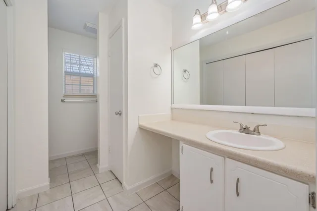 $315,000 | 202 Summer Lane, Fort Walton Beach, FL 32547