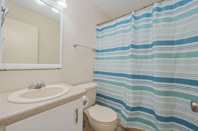 $315,000 | 202 Summer Lane, Fort Walton Beach, FL 32547